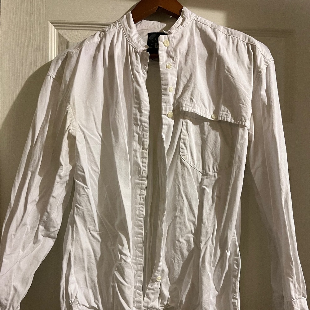 Boys White Buttoned Down Dress Shirt (S)